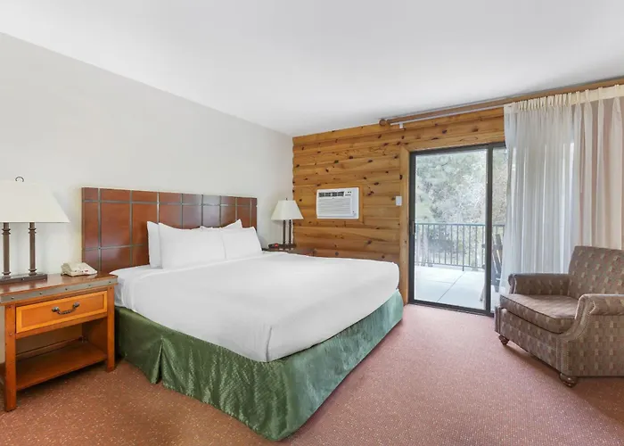 Kohl's Ranch Lodge