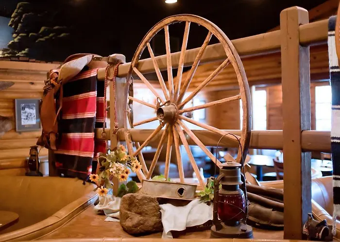 Kohl's Ranch Lodge *